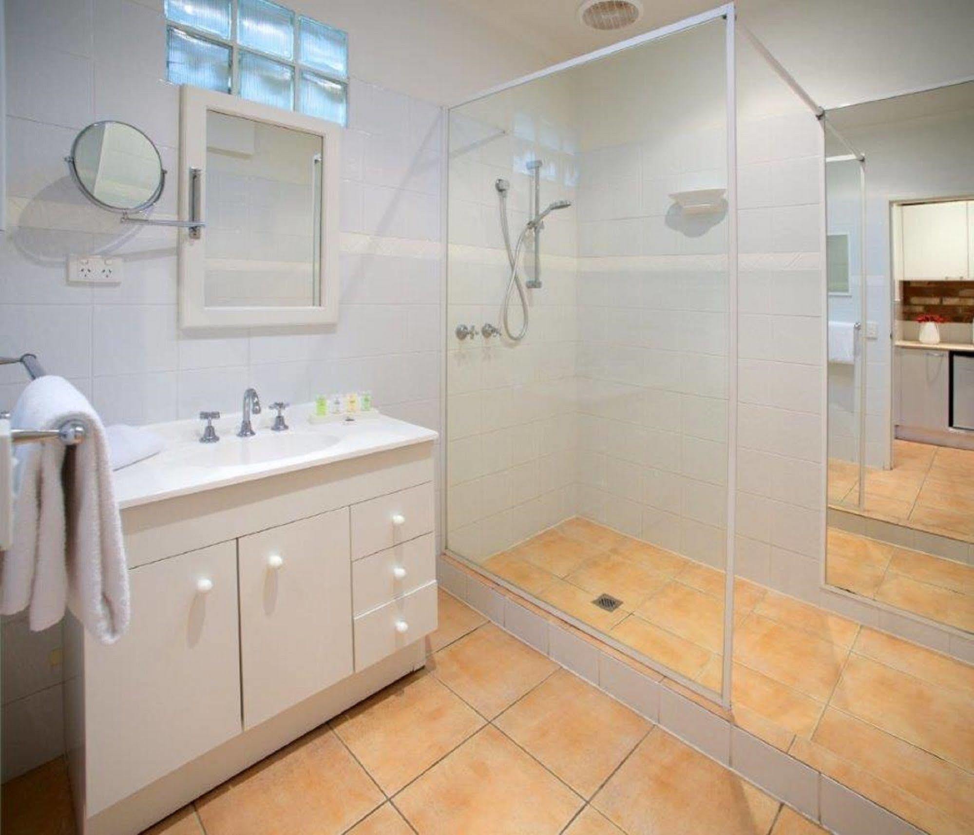 Sorrento Beach Motel Екстериор снимка