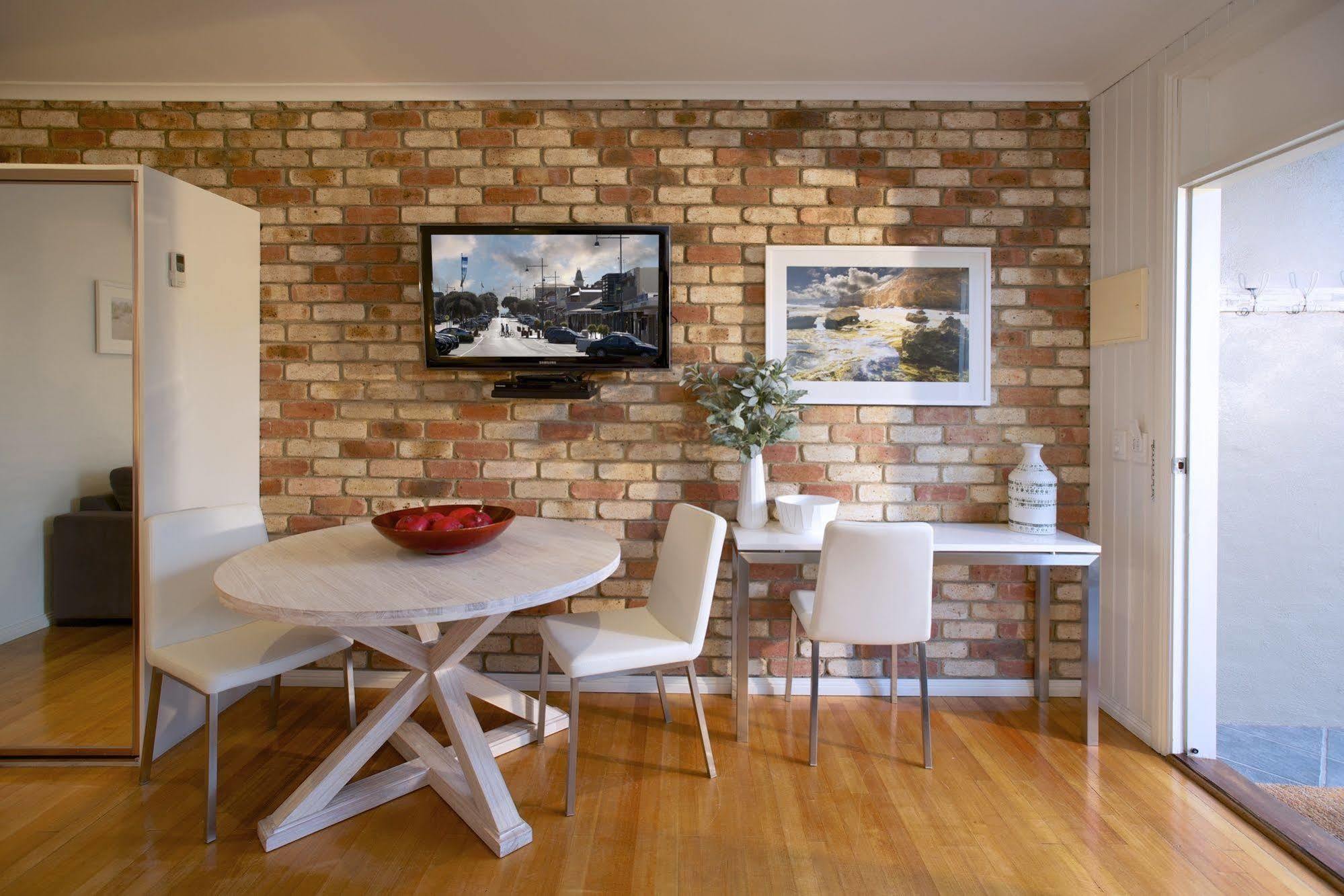 Sorrento Beach Motel Екстериор снимка