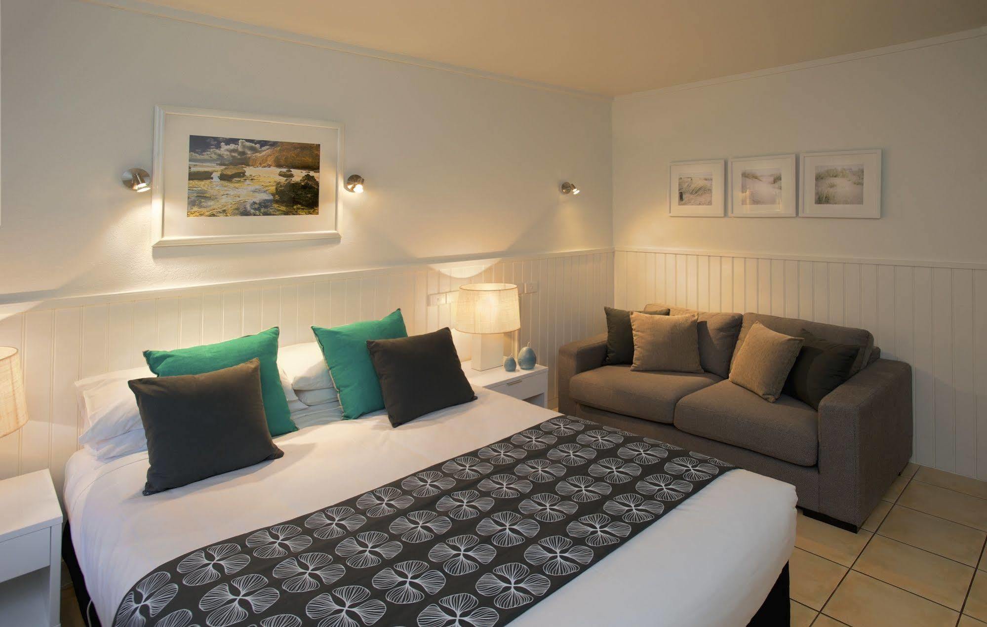 Sorrento Beach Motel Екстериор снимка
